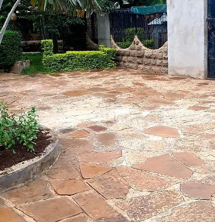Jaaja'S - The Residence, Garden And Suites Near Ciala Resort Hotel Kisumu Extérieur photo